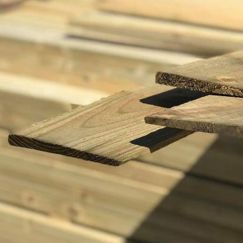 4.8m Feather Edge Board - Pressure Treated Green 200mm x 22mm (2ex.)